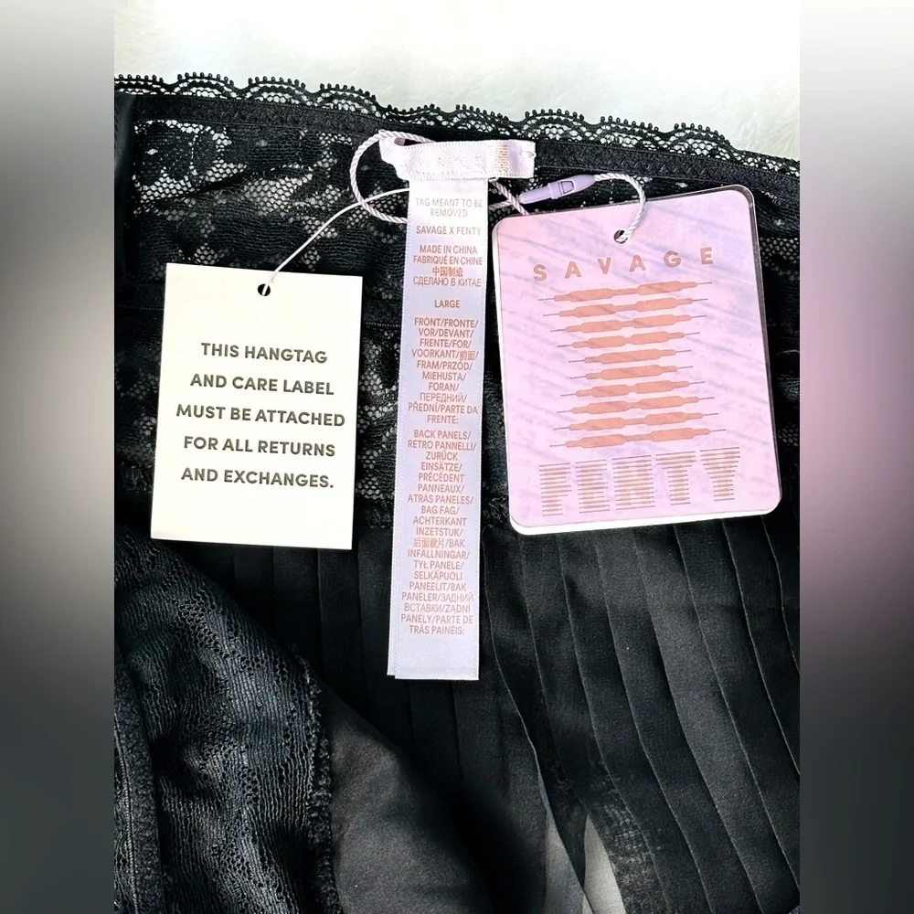 Savage X FENTY Black Lace Baby Doll Lingerie Size Large